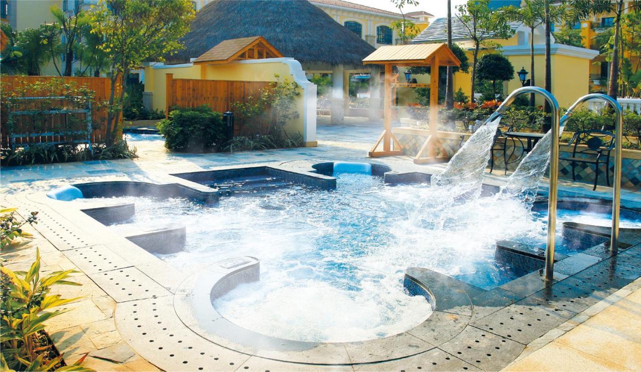 Green Lake Hot Spring Hotel Foshan Extérieur photo