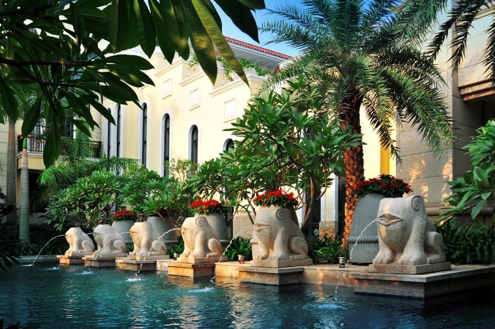 Green Lake Hot Spring Hotel Foshan Extérieur photo