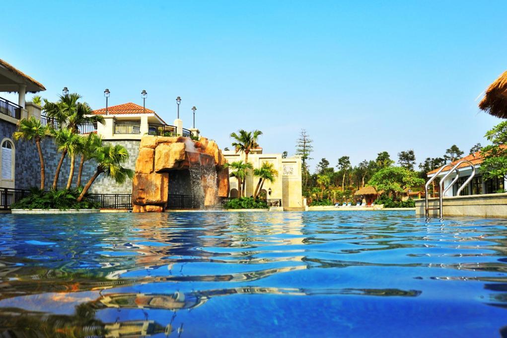 Green Lake Hot Spring Hotel Foshan Extérieur photo