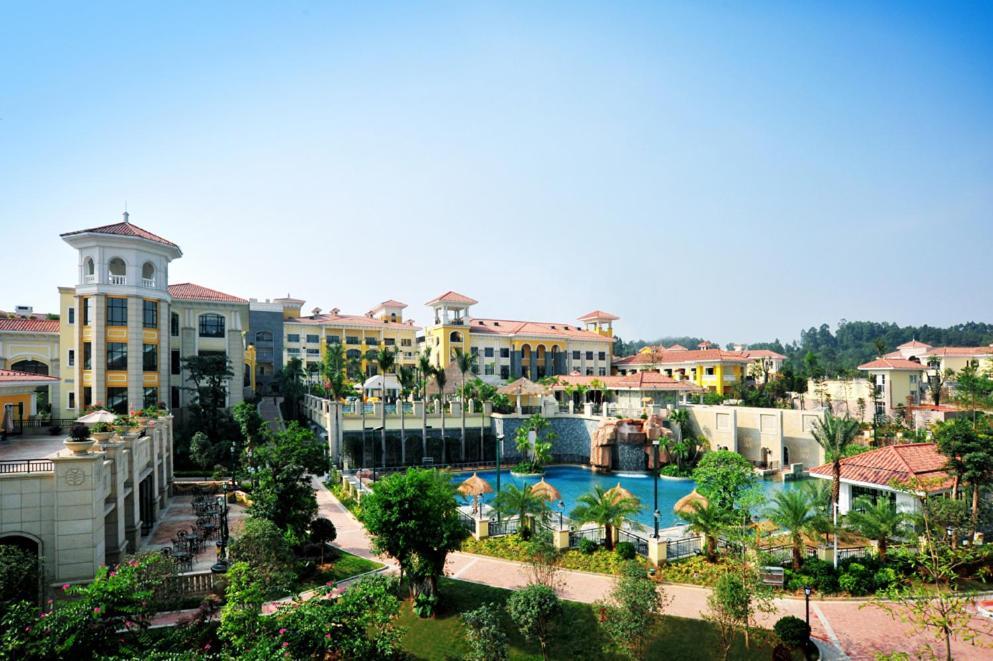 Green Lake Hot Spring Hotel Foshan Extérieur photo